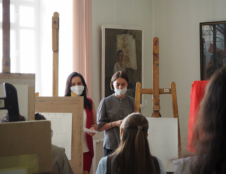 Мастер - класс от Анастасия Дорошенко, преподавателя живописи Академии акварели и изящных искусств Сергея Андрияки