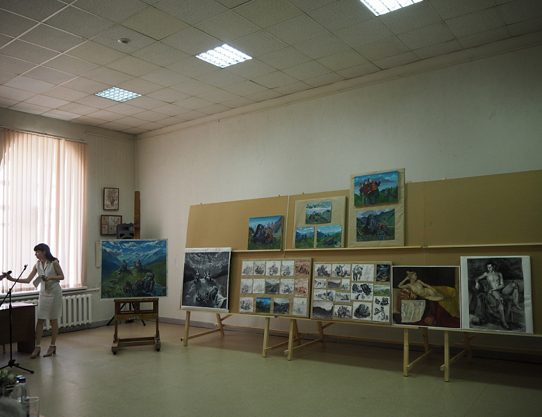 Защита дипломов выпускников отделений "Живопись" и "Скульптура".