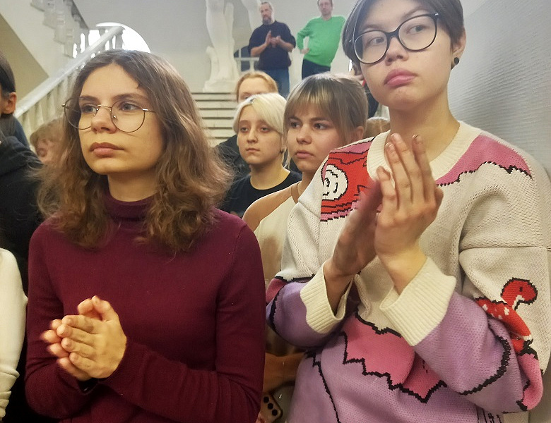 Выставка по итогам конкурса «Рисунок по памяти» 