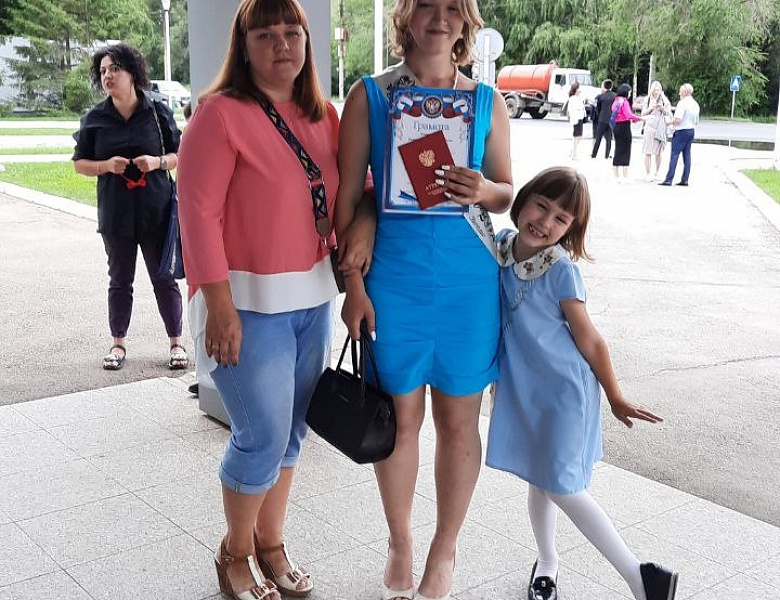 Настоящей любви хватит на всех: правила многодетных семей