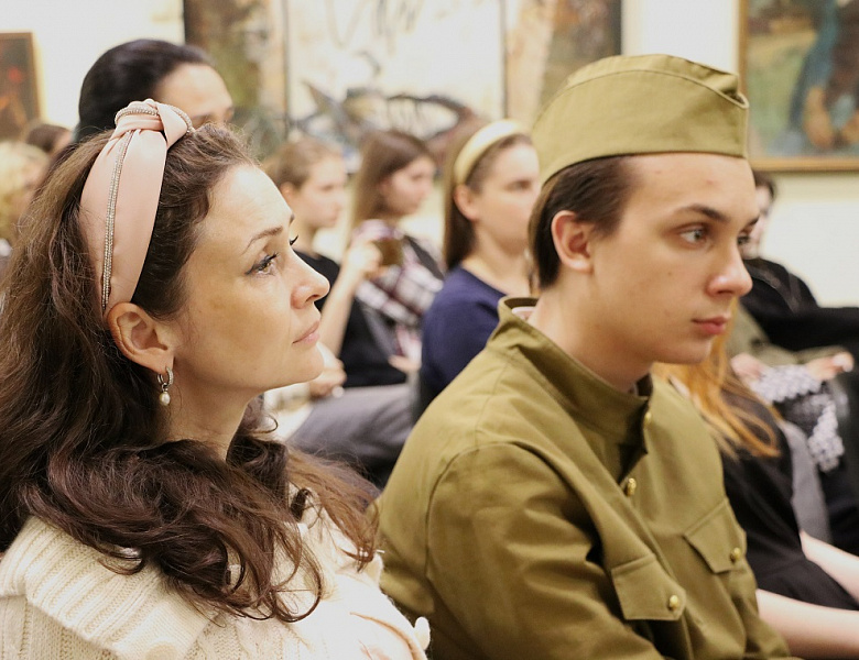Литературно-музыкальная гостиная «Мы помним, мы гордимся!»