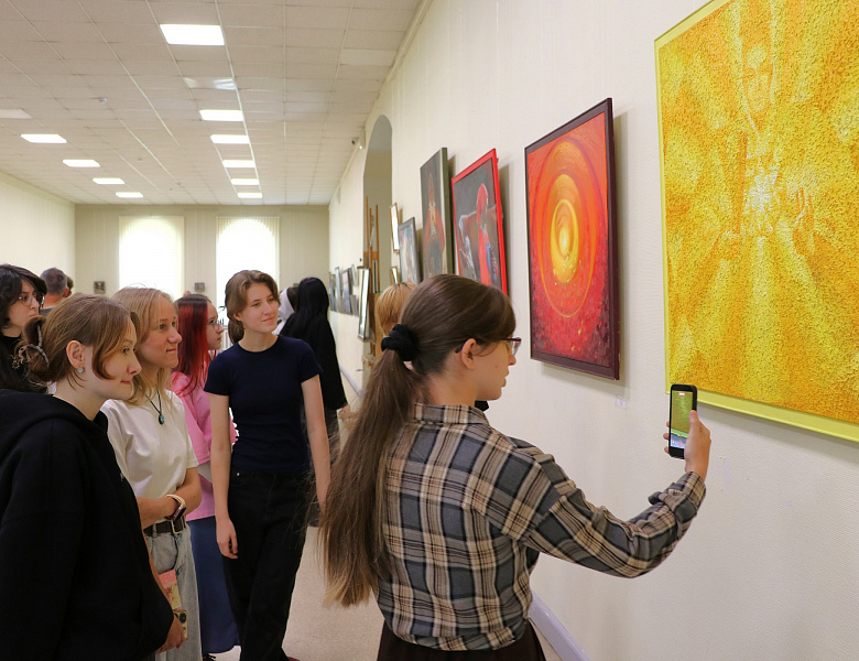 Юбилейная выставка преподавателя СХУ Марины Глебовны Гамаюновой 