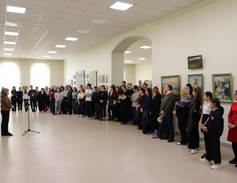 Юбилейная выставка живописных работ преподавателя Саратовского художественного училища имени А.П. Боголюбова  Федора Александровича Саликова