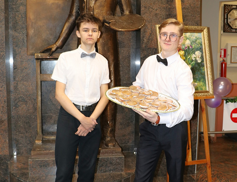 «Весна идёт, весне дорогу!»