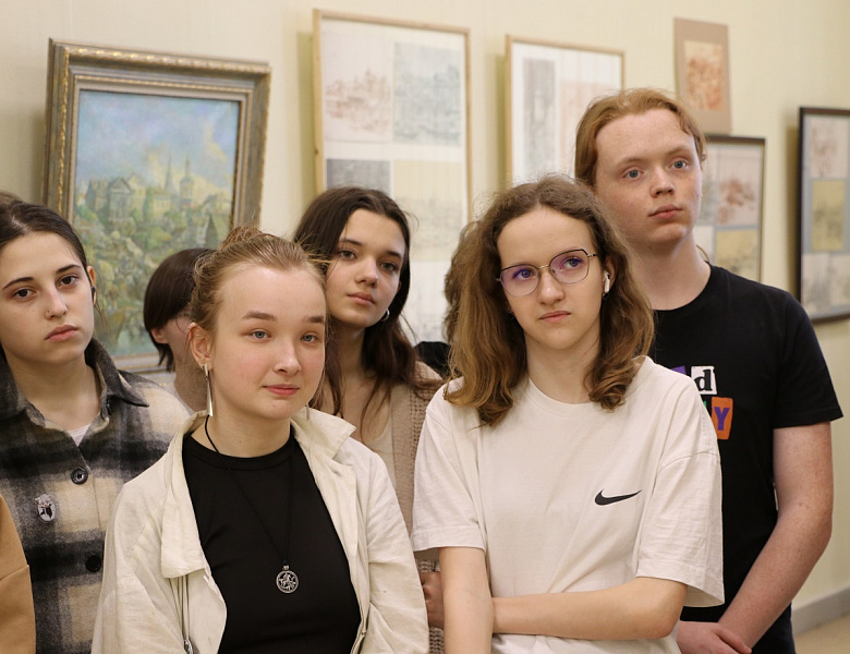 Выставка Тимофеева П.В. «От эскиза к картине»