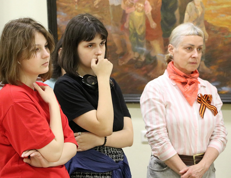 Выставка «Перед памятью время бессильно»