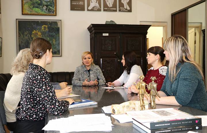 Круглый стол «Организация профилактических мероприятий по противодействию идеологии терроризма среди обучающихся»