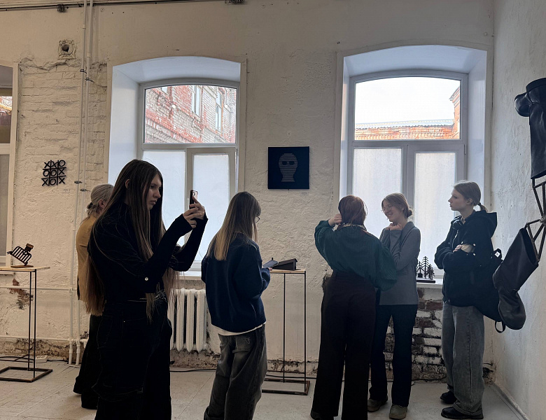 Посещение выставки в «Гостях у сказки»